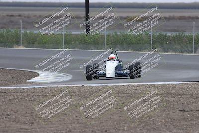 media/Nov-16-2025-CalClub SCCA (Sun) [[2975c16dfc]]/Group 2/Turn 9/